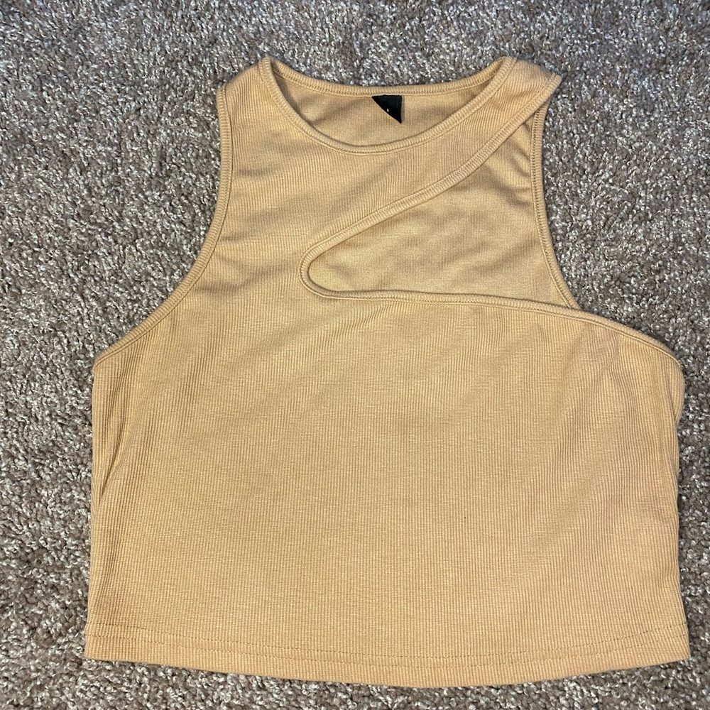 Shoulder Crop Top - Picture 2 of 7